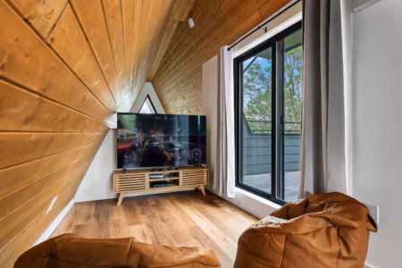 4c753b24 b1f6 4f5d 8319 3421c79a9312