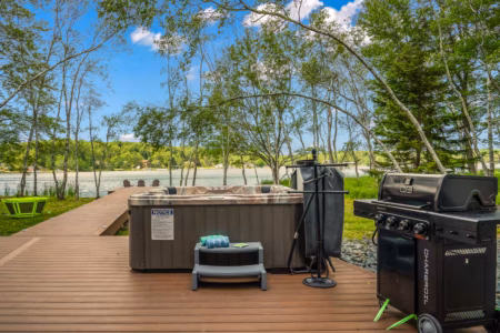 8078b77b ead2 4c3d 81c8 ebacd7ff257b