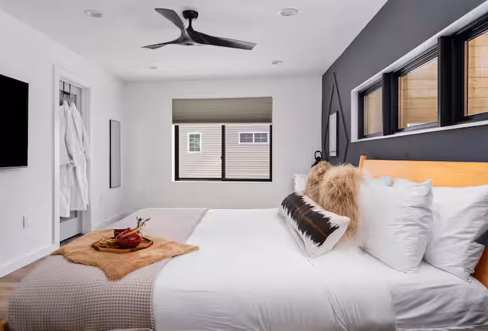 9d5f1412 b9b5 40bc a407 7a1a340baa02